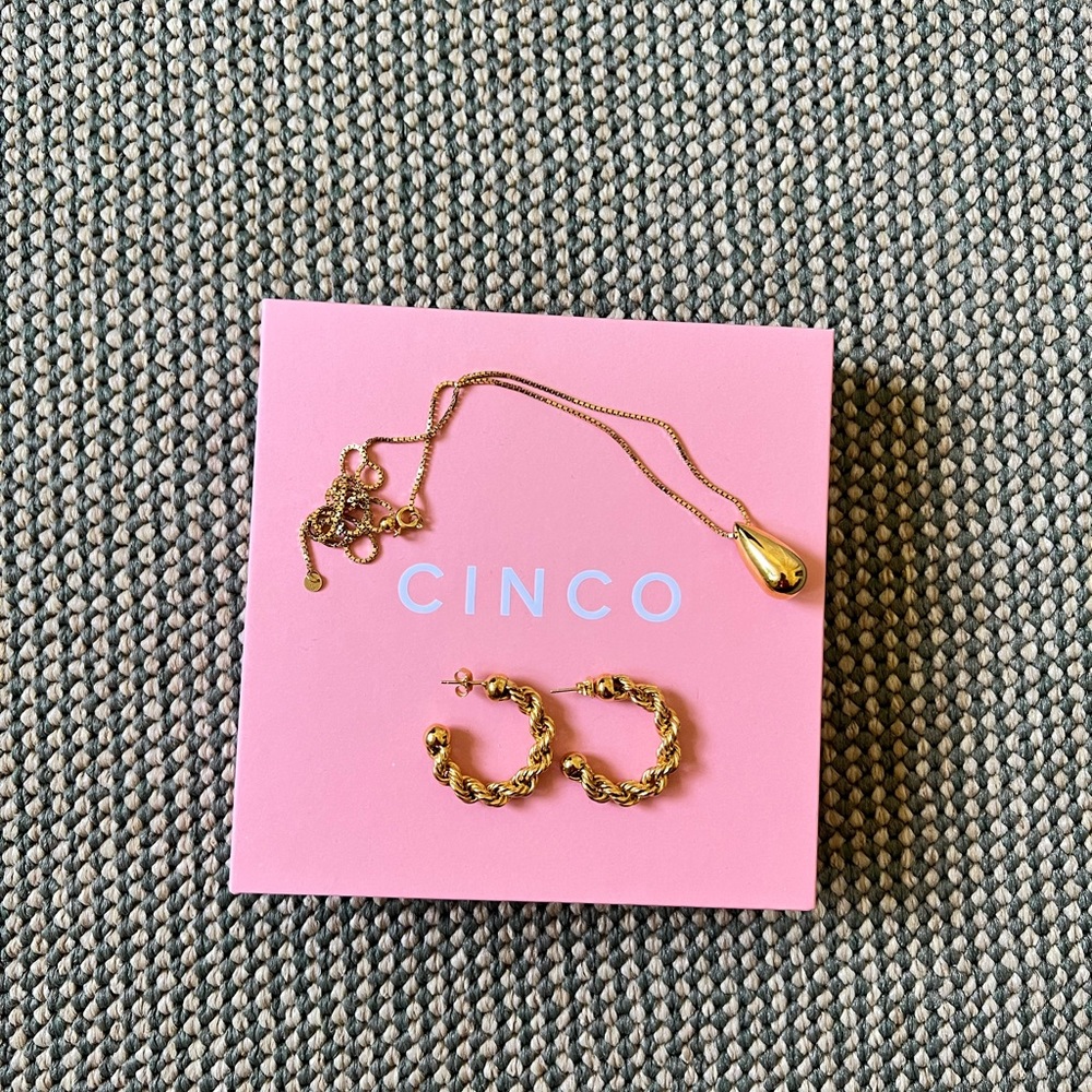 Cinco Jewelry set